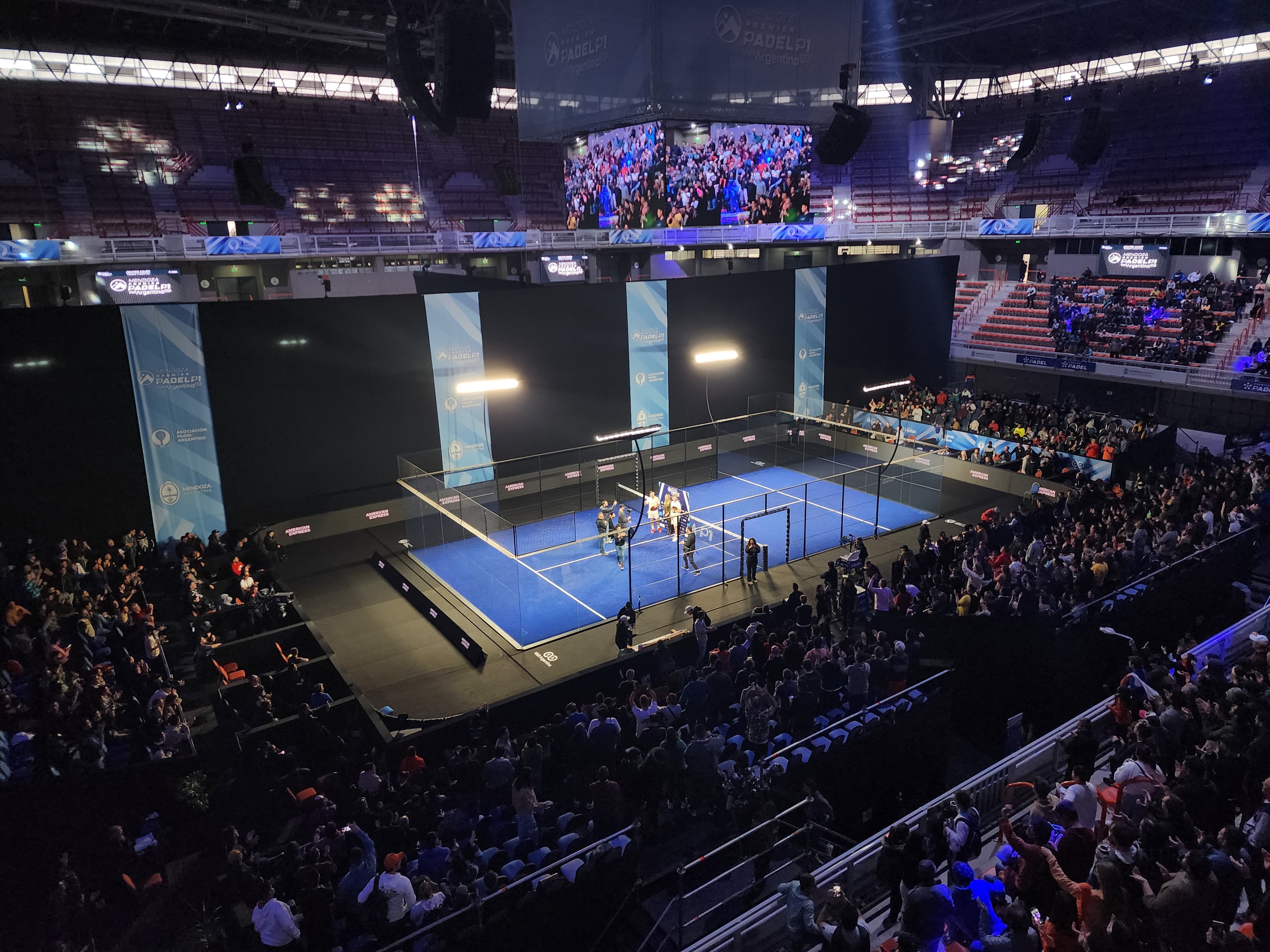 Equipo de Match Point Courts